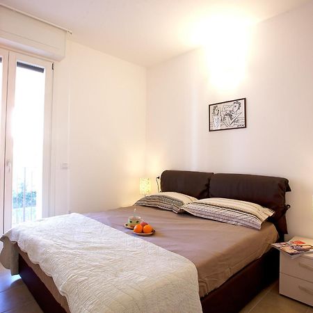 4 Village Centre Lenno Homes With Pool-By Italian Apartments Pokoj fotografie