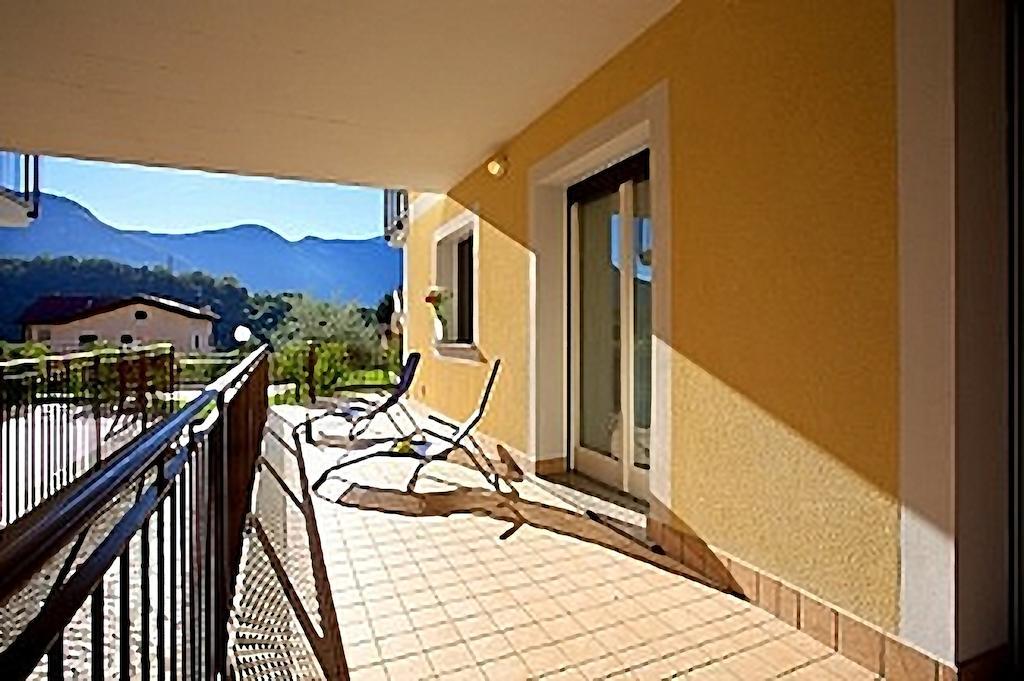 4 Village Centre Lenno Homes With Pool-By Italian Apartments Exteriér fotografie
